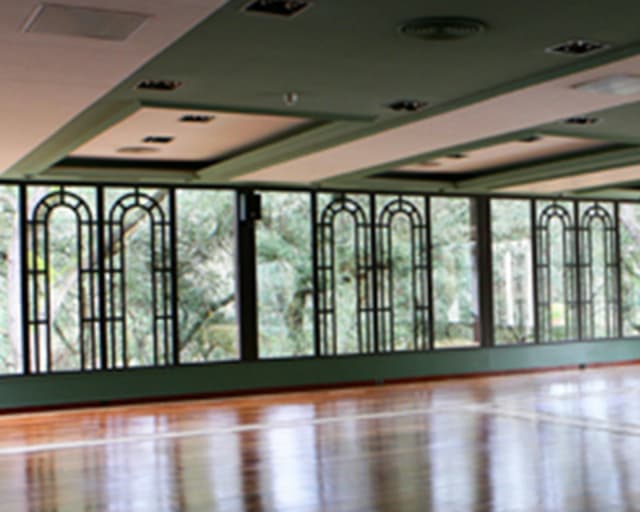 Garden Dining Area