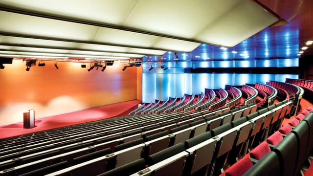 BCNRB-P0078-Auditorium.jpg
