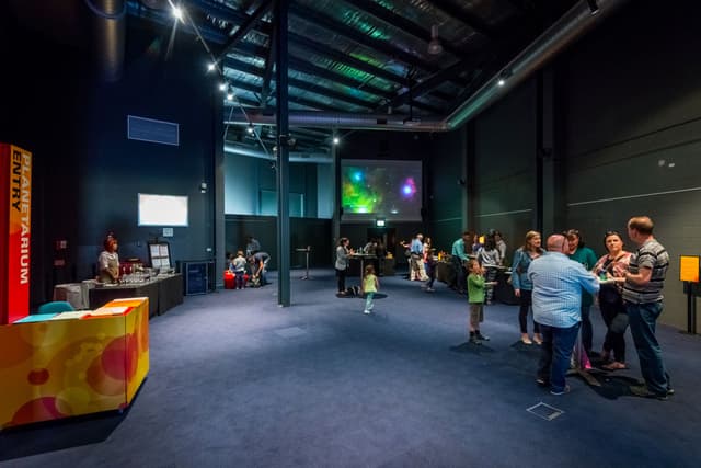 stewiedonn-hr-scienceworks-summer-space-odyssey-2015-20.jpg