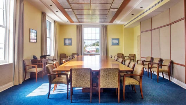 Combined Meeting Rooms & Lounge