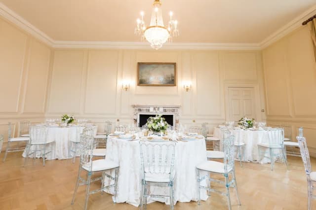 The-Wren-Room-Admirals-House-ORNC-1-1024x683.jpg