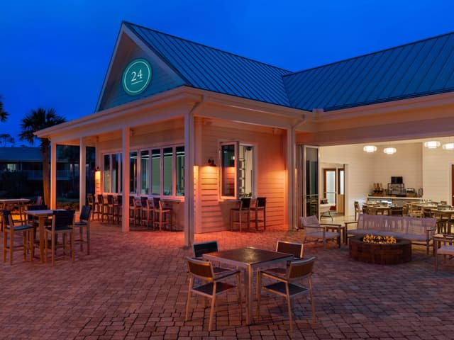 holiday-inn-resort-jekyll-island-10036192034-4x3.jpg