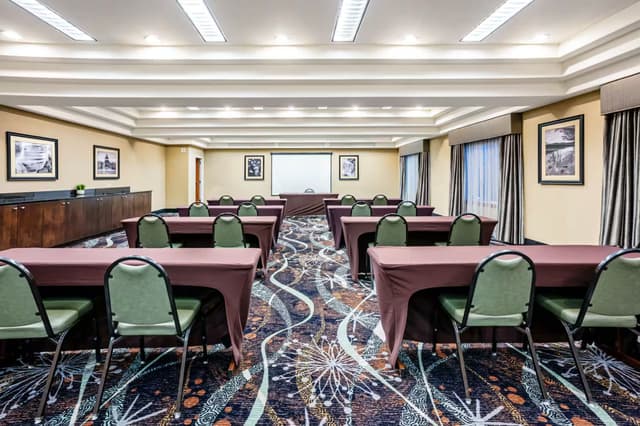 52836_meeting_room_2.jpg