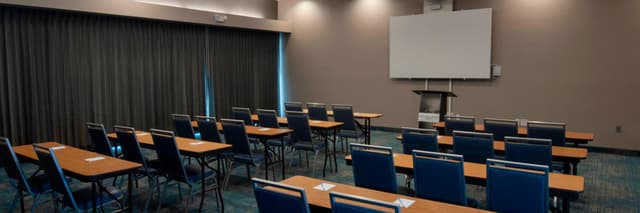 gegfv-meeting-8218-hor-pano.jpg