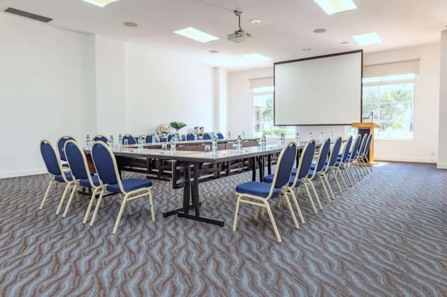 PN011MeetingEventSpace2_1.jpg
