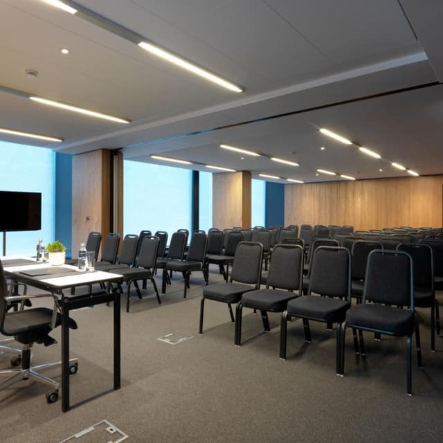i_conferenceroom-33.jpg