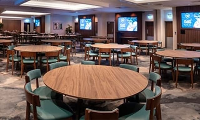 Burleigh-Court_conference-1-4.jpg