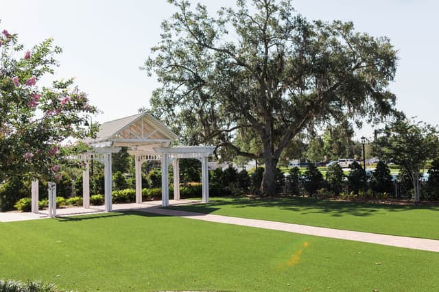 Ocoee-Lakeshore-Center-Wedding-Pavilion-and-Garden-1.jpg