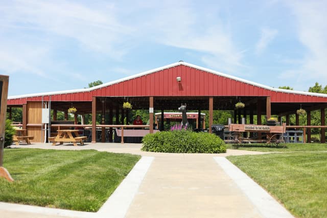 Indoor Banquet Barn