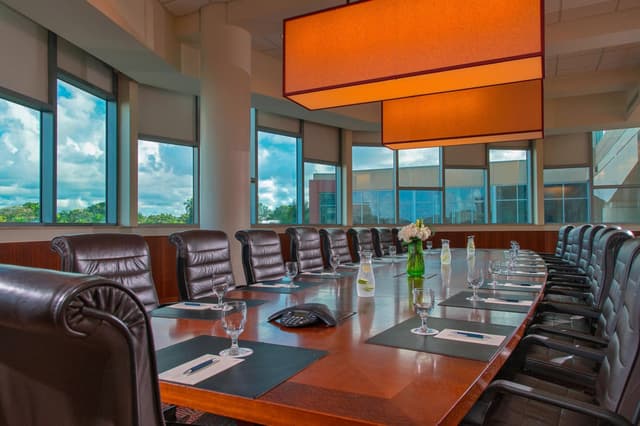 Sol Boardroom