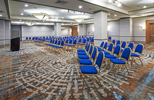 parkview-banquet-room-002.jpg