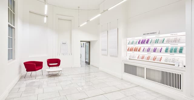 Exhibition-Area-Empty-R-1400x726.jpg