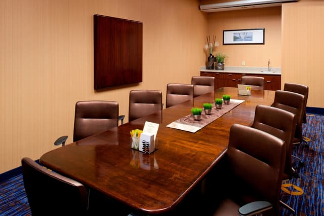 Redwood Room - Board Room