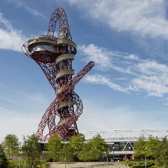 Arcelormittal Orbit and The Last Drop at the Podium