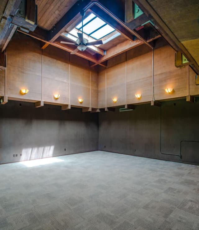 founders-lodge-04-rental-space-interior-alan-alabastro.jpg