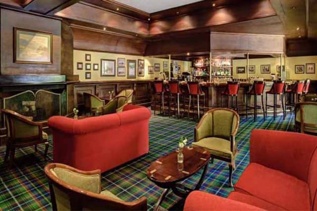 The Highlander Lounge