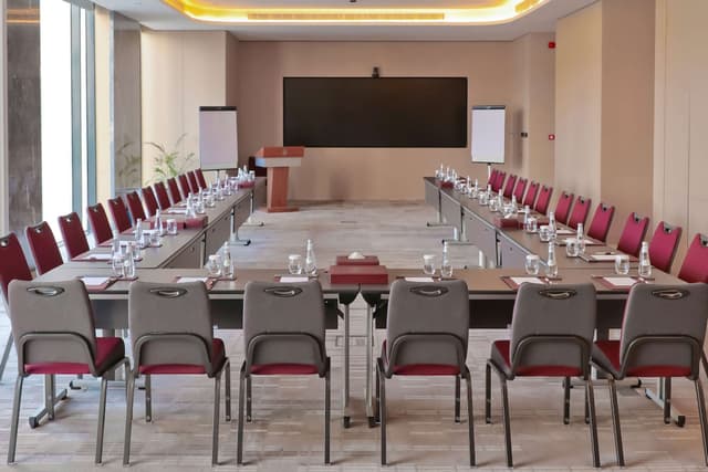 Diriyah Meeting Room