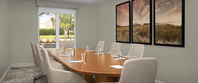 gnvgfgi-fl-gainesville-hgi-boardroom.jpg