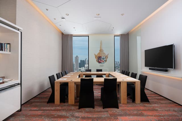 Private Meeting Room