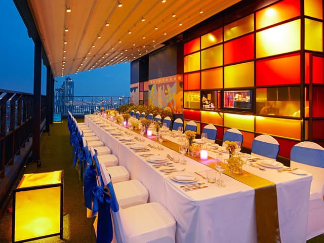 Sky Restaurant & Skybar Summer Club