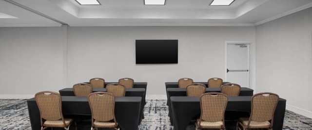 dallchw-tx-irving-hws-meeting-room-classroom (1).jpg