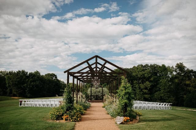 Arbor set up for wedding.jpg