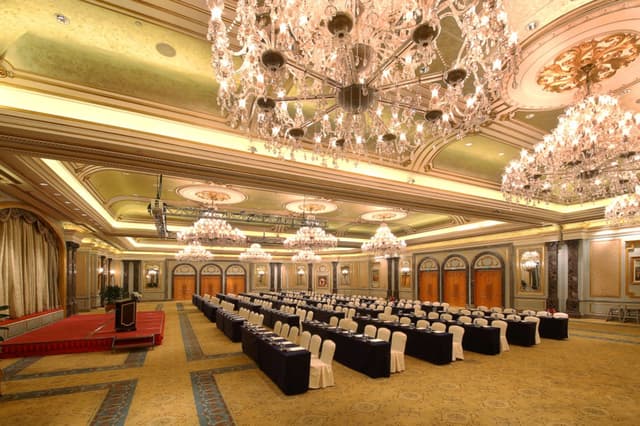 Versailles Ballroom