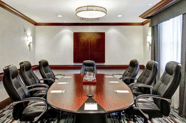 Trafalgar Boardroom