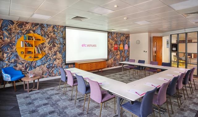 monument-spirit_-beautiful-meeting-room.jpg