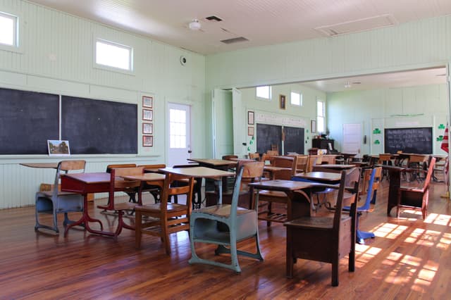 Schoolhouse.jpg