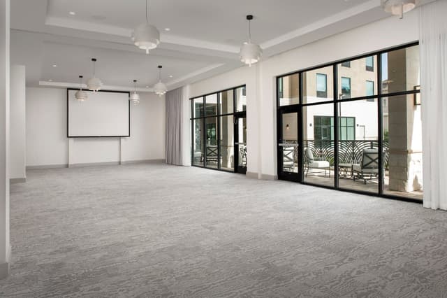 peachtree-fl-orlando-dual-hgi-hm2-mtgrm-wide-empty.jpg