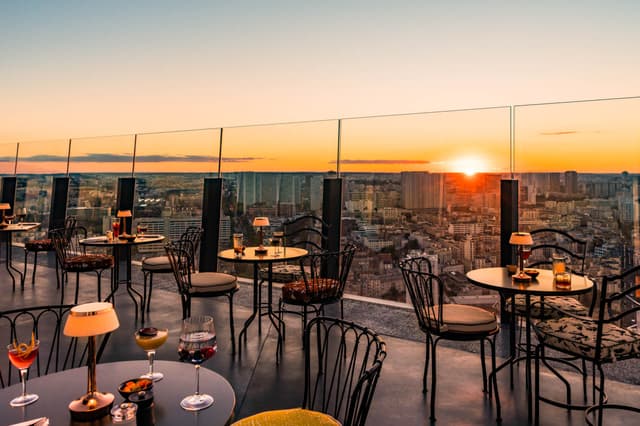 TOO_TacTac_Terrasse_sunset (1).jpg