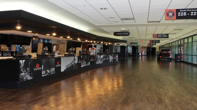 Club Level Concourse & The Jackie Robinson 42 Club