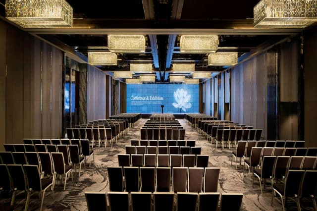 Grand Ballroom 1	