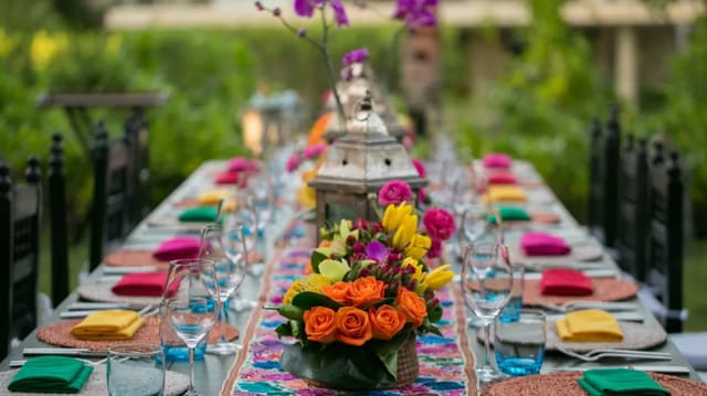 decor-mexicanfiesta-tablesettings-modernfotographic_WIDE-MEDIUM-4-3.jpg