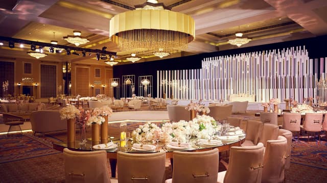 madinat-jumeirah--conference-center--joharah-balroom-wedding-setup.jpg