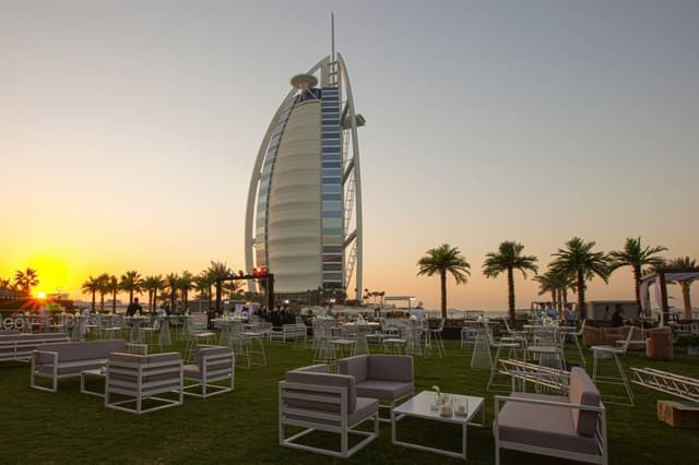 jumeirahbeachhoteleventsarenaburjalarabview64.jpg