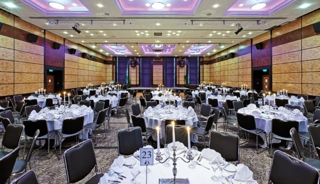 leonardoroyalhotellondoncity6.jpg