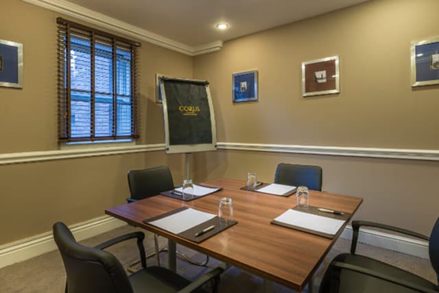 Chestnut-Room-Corus-Hyde-Park.jpg
