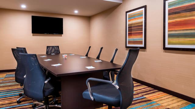 Rogers Executive Boardroom	