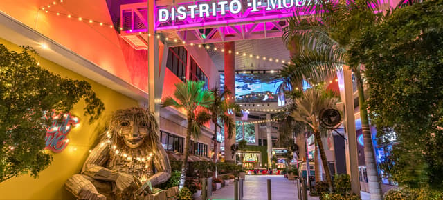 Full Buyout of DISTRITO T-Mobile