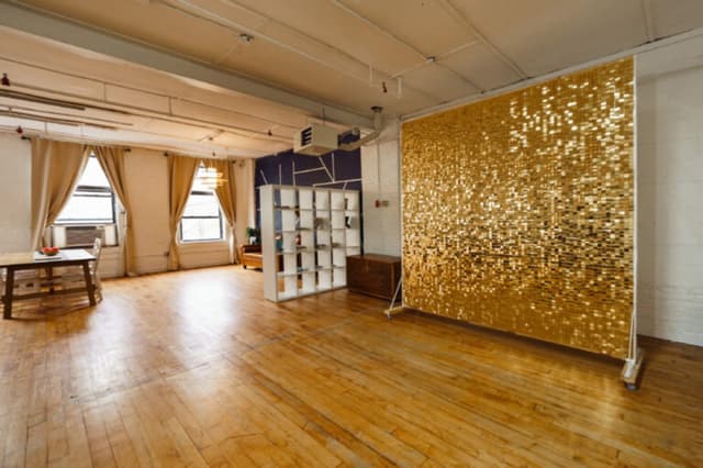 FD-Photo-Studio-for-Rent-NYC-astoria5-1-copy-768x512.jpg