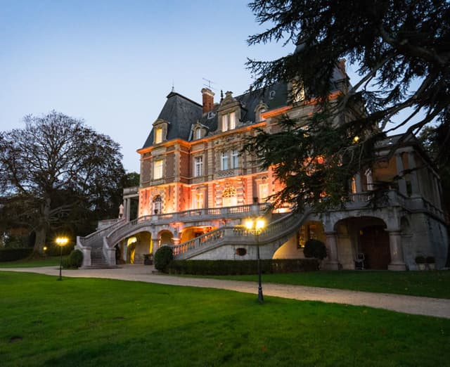 Full Buyout of Château Bouffémont