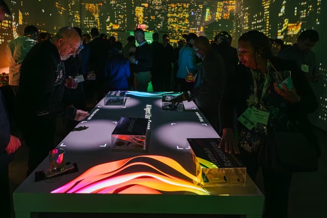 2024-1211_Lightbox-Deloitte-207.jpg