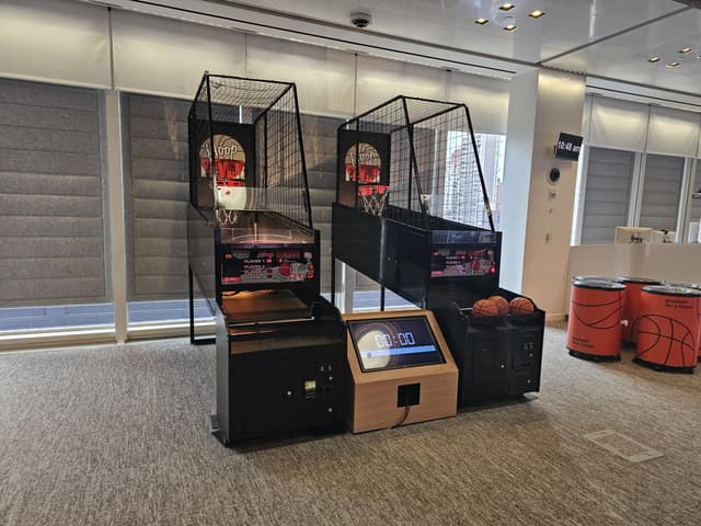 Bloomberg March Madness - 0