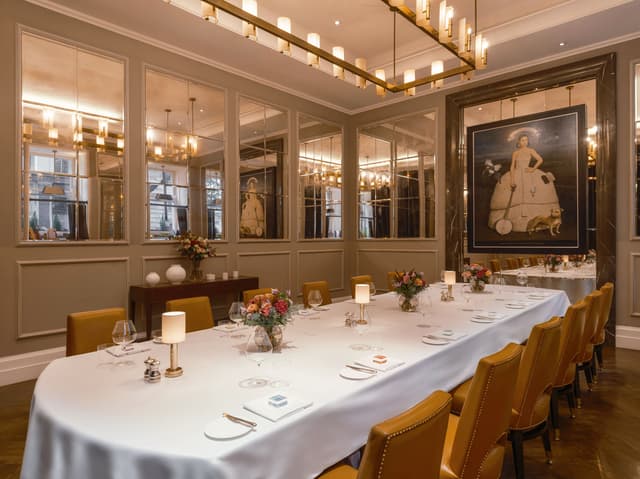 Northall Private Dining Room 2.jpg