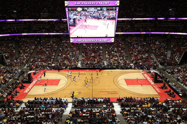 Honda Center_Basketball 1.jpg