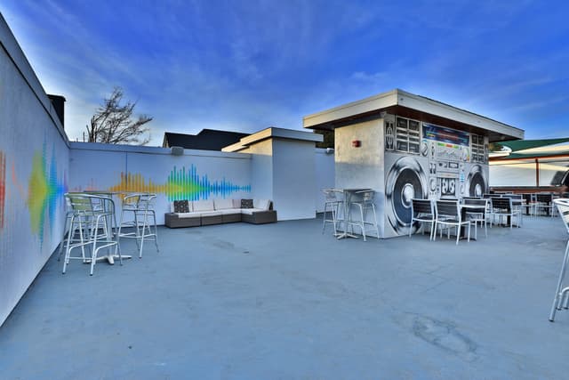rooftop_4.jpg