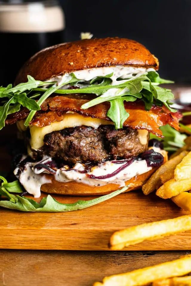 Burger Foxy.jpg