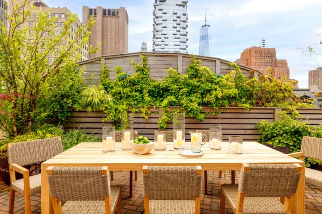 Roxy Penthouse Outdoor Terrace Dining.jpg